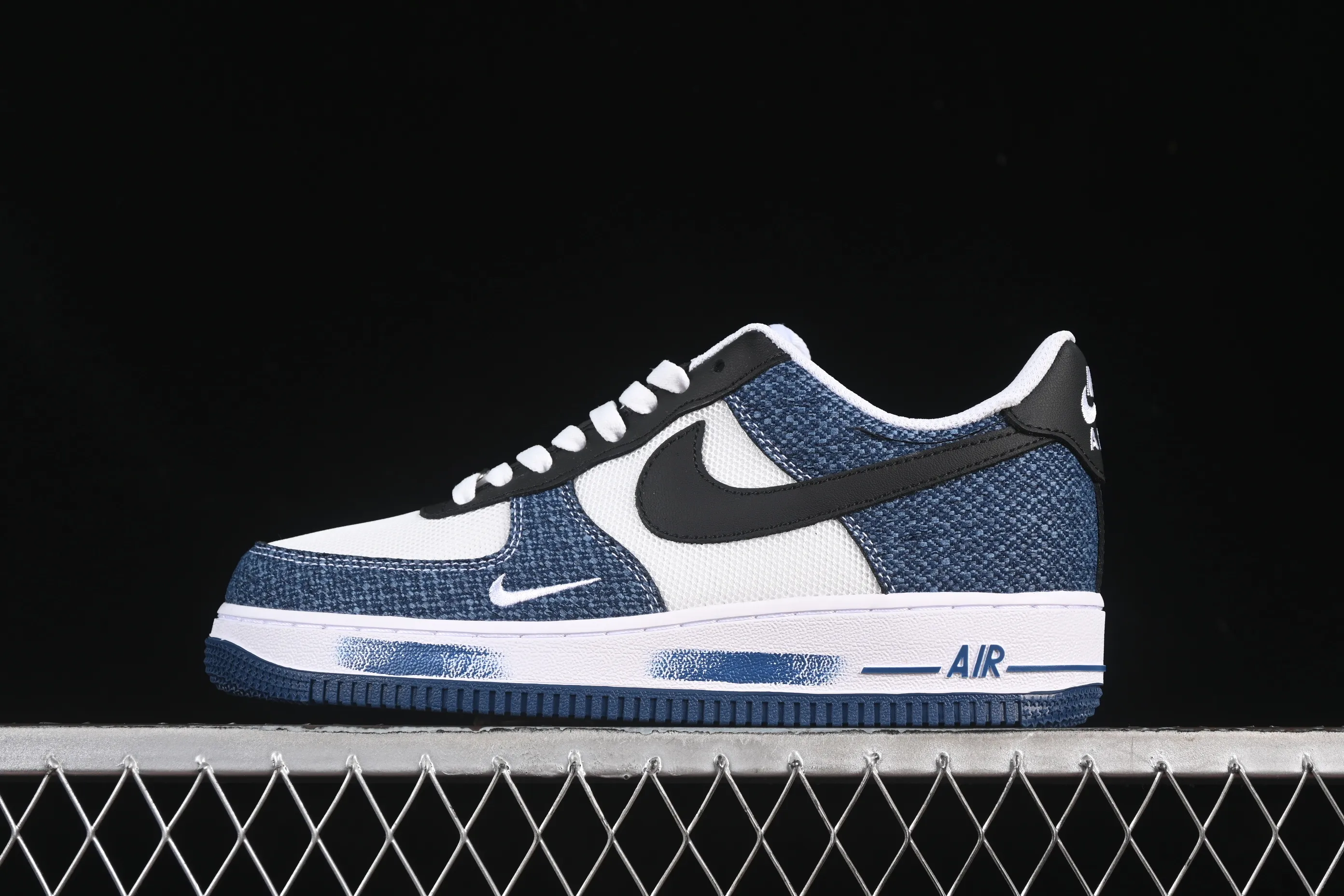 All categories Nk Air Force 1 Air Force series Nk Air Force 1 Low Air Force low-top Nike Air Force 1'07 Low denim small hook Air Force 1 low-top casual sneakers ZH0316-089